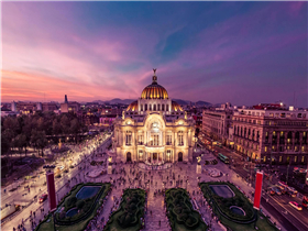 振兴公司降本显成效 财务团队巧解手续费难题